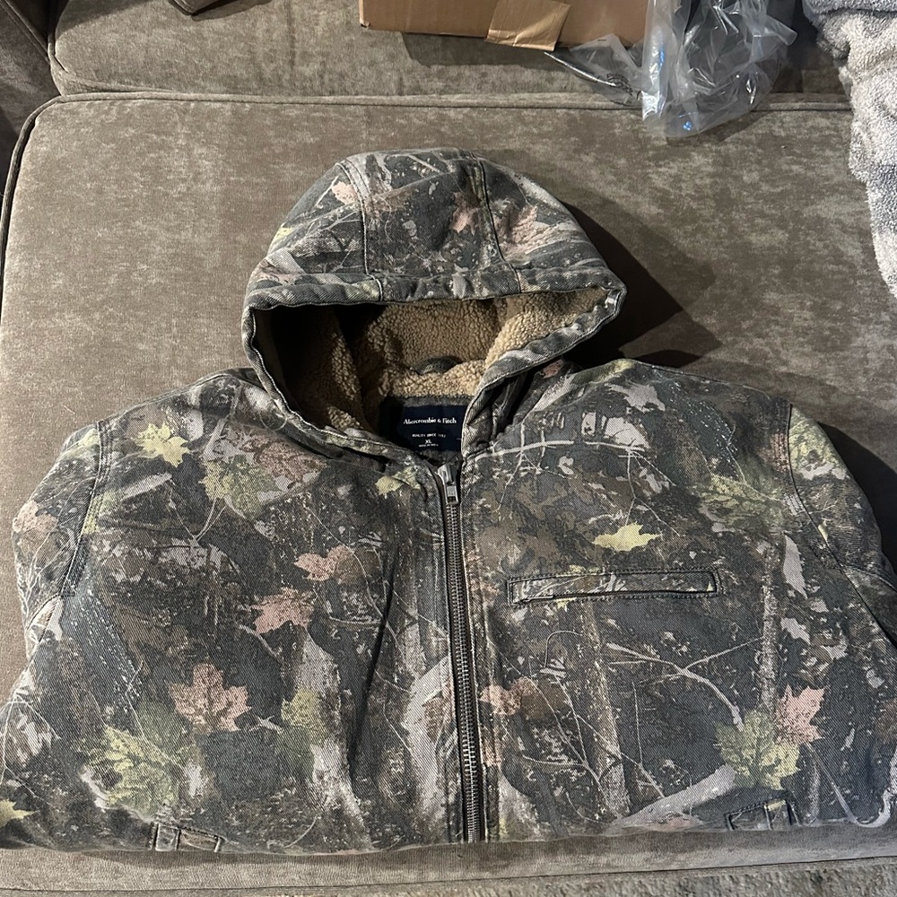 Abercrombie & Fitch Hooded Camo Bomber Jacket